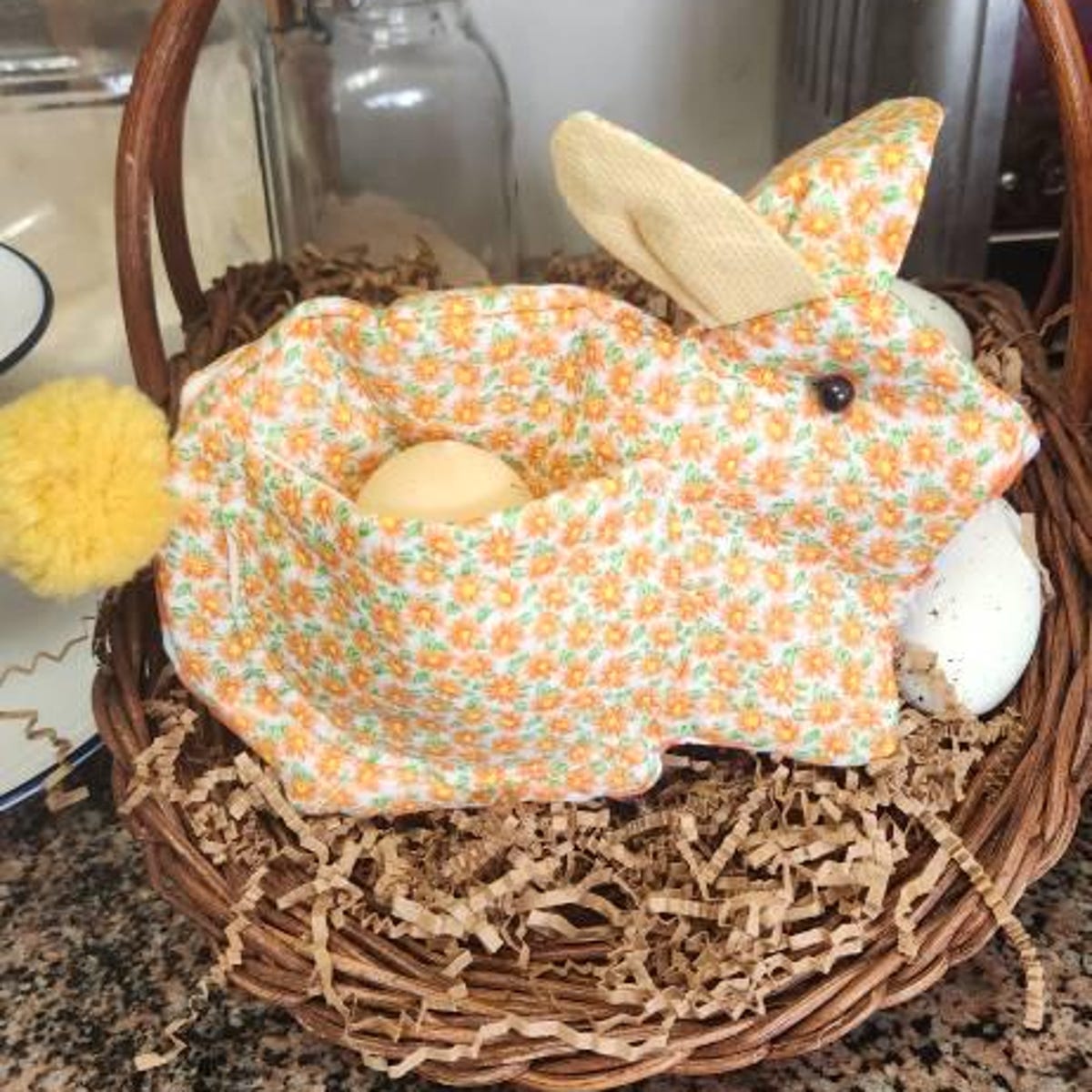 Betsy Bunny Oven Mitt Pattern PDF | Quilted Kitchen Decor