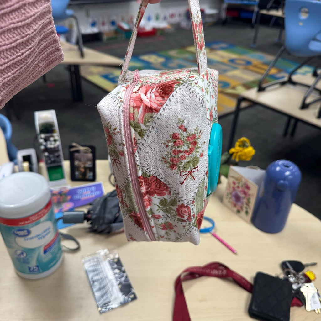 Diaper Pouch Sewing Pattern | Beginner Friendly PDF Tutorial (A4/A0/US Letter)