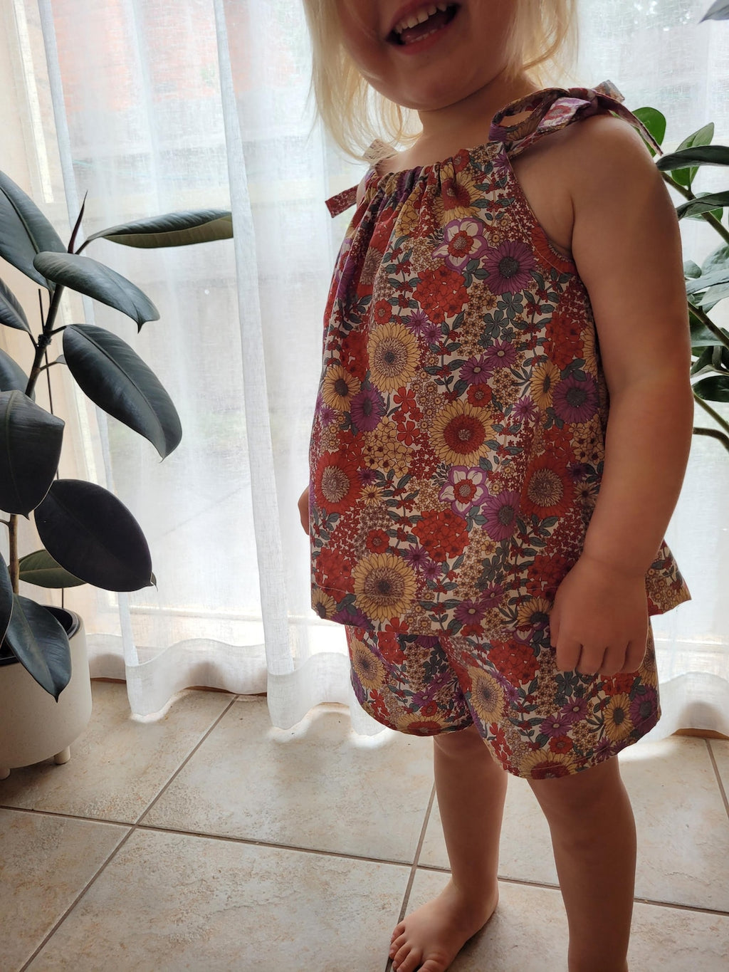 Daisy Set – PDF Sewing Pattern | Top and shorts set for Kids (0-3M to 6Y)