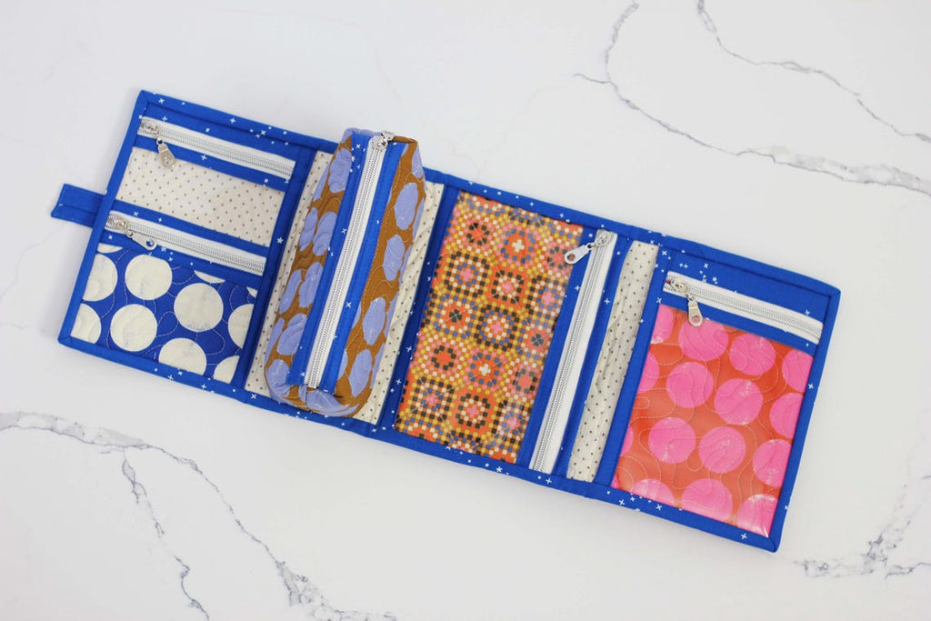 PDF Nightingale Zipper Case Pattern, Quilted Organizer Digital Download, Pattern in English Only