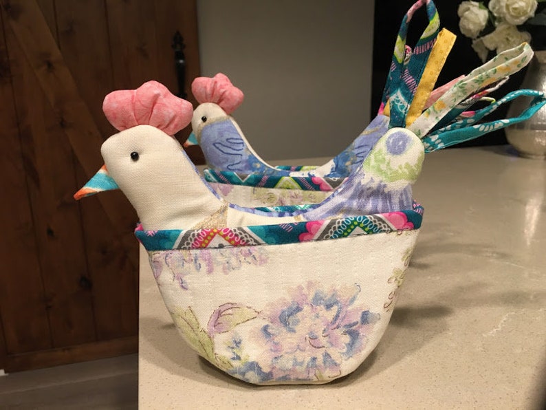 Chicken Pot Holder Pattern PDF | Quilted Oven Mitt