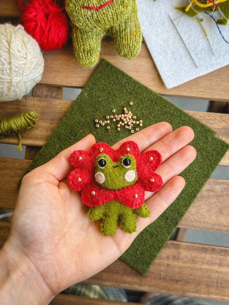 Felt Frog Sewing Pattern: Beginner Friendly Plushie DIY (PDF Pattern)